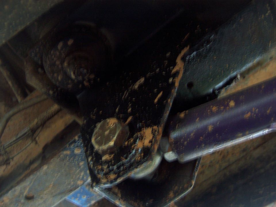 t-case mount tie in