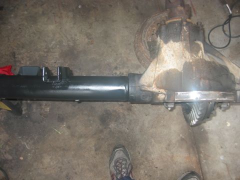 1989 Ford Bronco - Half the axle painted