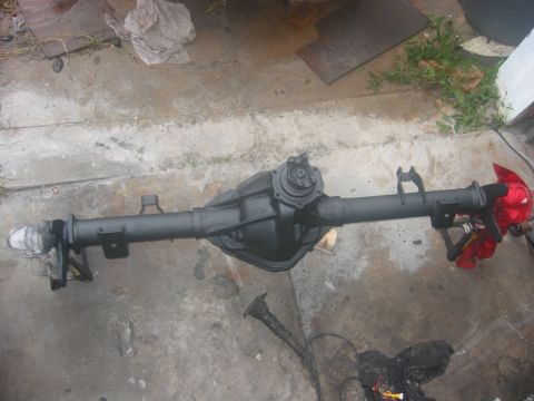 1989 Ford Bronco - Whole axle primed, painted, ready to go in.