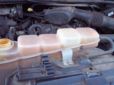 2000 Ford Excursion “Xochi”