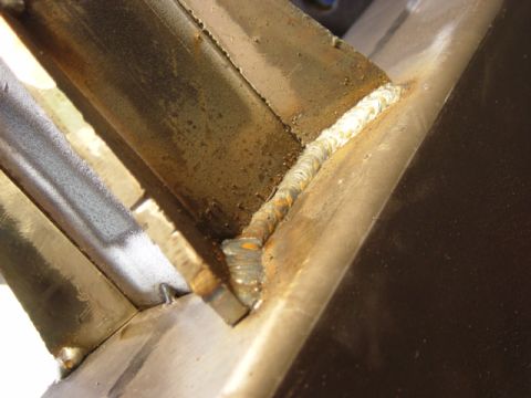 1991 Ford Bronco - Lots of spatter and not the best penetration, but the remainder of this piece is overengineered. I'm still learning to work with thicker se…