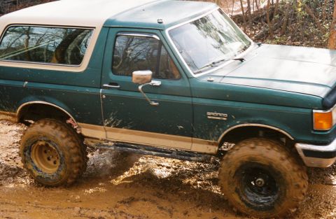 1990 Ford Bronco - Did I mention I prefer it wet?