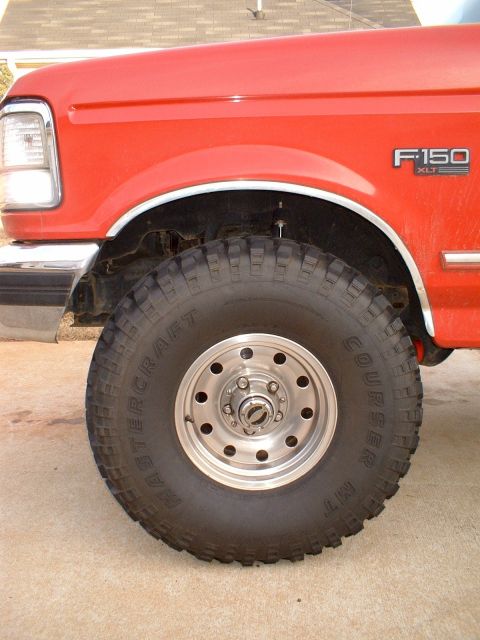 1995 Ford F-150 - Side shot. Here you can see how much bumper was cut.