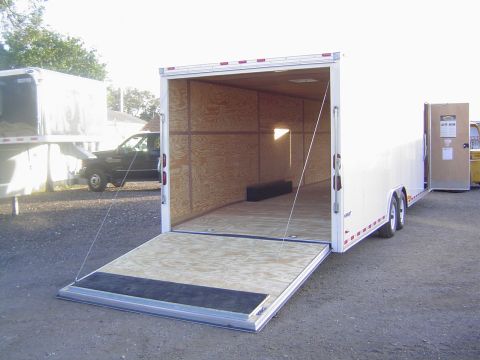 2000 Ford F-250 - 28 Foot Pace American Pursuit