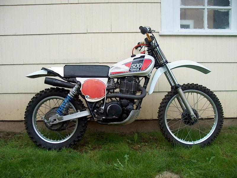 1976 Yamaha TT600 “The Berm-inator”