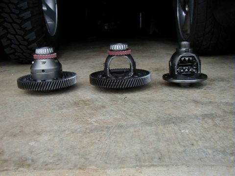 1995 Ford Probe - Quaife LSD with MX-6 4.11 final gear. Stock Probe GT 4.39 Diff blown to hell. Stock MX-6 Diff with removed Gear.
