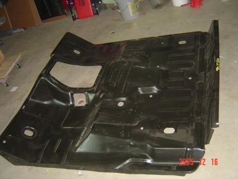 1989 Ford Bronco - Yep, new floor. Old one had cracked (frequent problem) and was fixed once. Rust was coming and all the seatbelt nuts were gone......so it w…