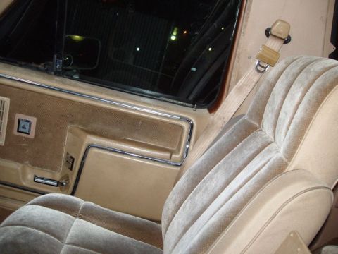 1985 Ford Bronco - the "captains chairs" which i hear are hard to find seat covers for. probably because of the shape and those Damn arm rests