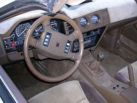 1989 Nissan 300ZX - Interior view of a 1989 Nissan 300ZX, its dashboard, steering wheel, and center console.