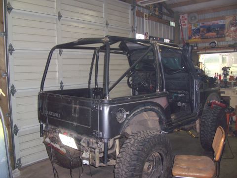 1988 Suzuki Samurai - targa frame 2