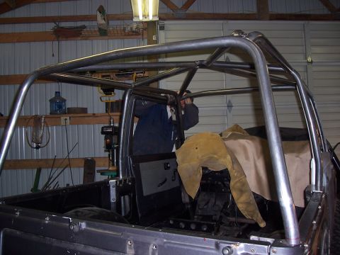 1988 Suzuki Samurai - fitting the door bars
