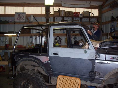 1988 Suzuki Samurai - fitting the door bars 2