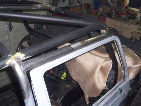 1988 Suzuki Samurai - cage door bar 2