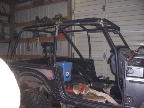 1988 Suzuki Samurai - cross brace without seat