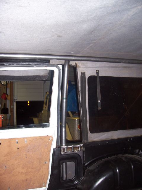 1988 Suzuki Samurai - pass side upright fit