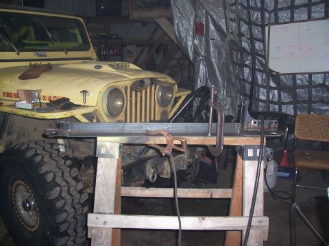 1988 Suzuki Samurai - tieing in the front & rear beakcets 2