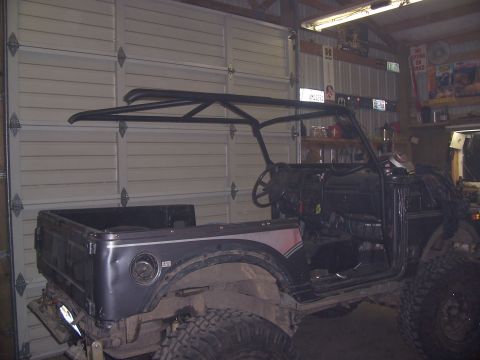 1988 Suzuki Samurai - back in place (cage)