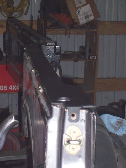 1988 Suzuki Samurai - body brackets in place