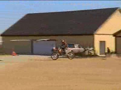 1979 Yamaha RD4Daytona Special - Huge Jump!