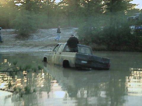 1985 GMC C/K Pickup photo