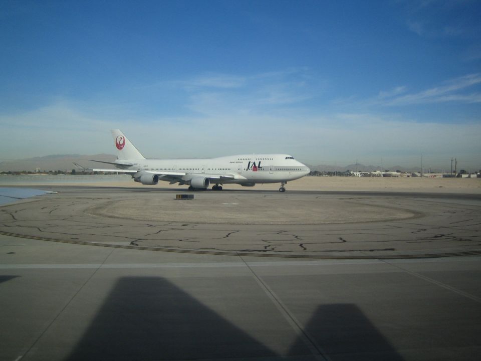 Japan Airlines Boeing 747 on tarmac