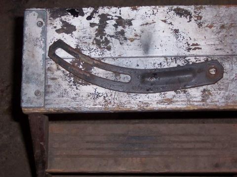 1983 Ford Bronco - I used my vice and a hammer to remove the 1/4 inch offset and then made certain the whole thing was flat and not torqued.
