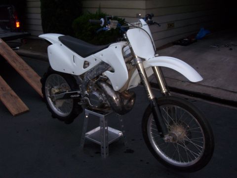 1999 Honda CR250R photo