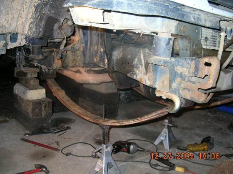 1991 Ford F-150 - Rear hangers in place and the springs on to verify the straightness of our mounting. Did pretty good if I say so myself