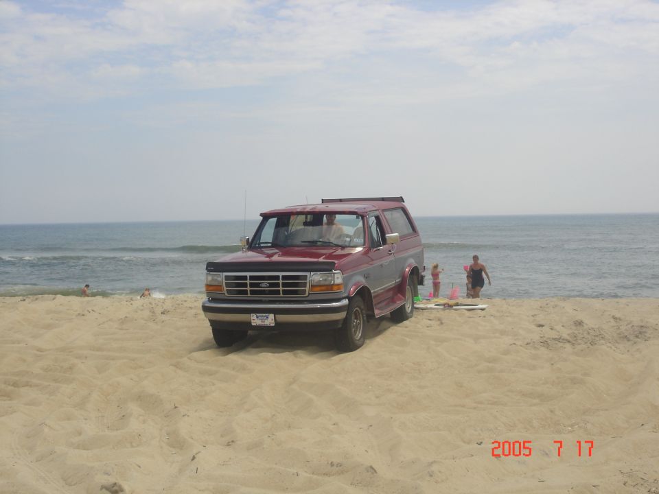 1995 Ford Bronco “dabroncolade”