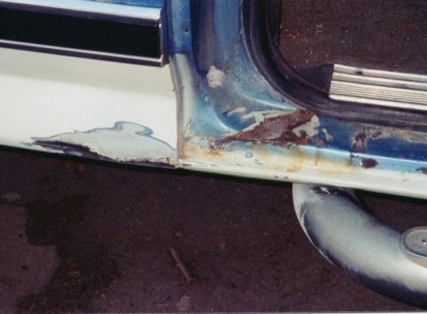 1983 Ford Bronco - This is where all the body work started. I was looking at this one day and the question came to mind, "I wonder what this is hiding?".