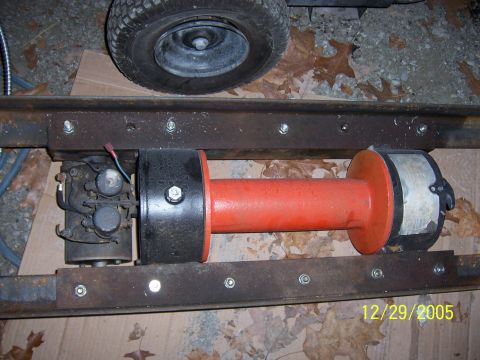 1985 Ford Bronco - painted winch