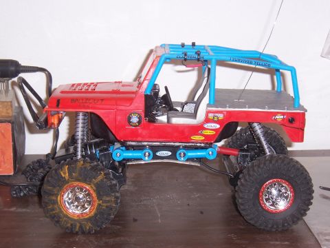 1999 Jeep TJ - side view with tummy tuck