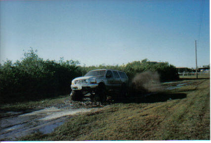 2000 Ford Excursion - Tearing it up in 2wd