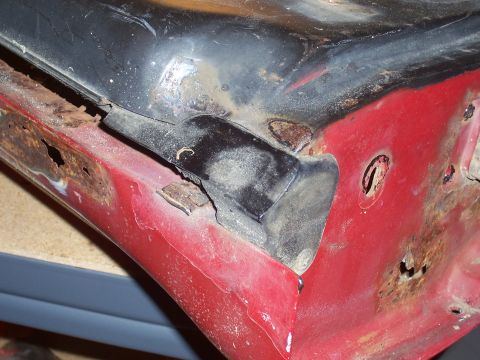 1978 Ford Bronco - The tailgate endcaps have no practical use other than covering up some ugly poorly-painted metal.