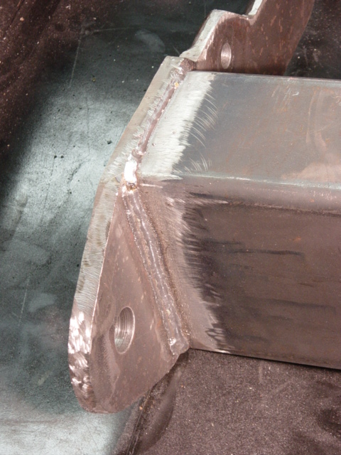 1991 Ford Bronco - Finish welds on the end plates.