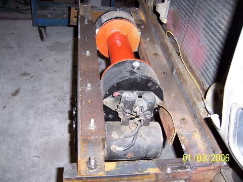 1985 Ford Bronco - sideveiw winch