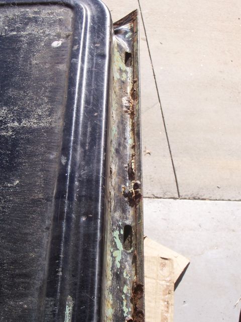 1978 Ford Bronco - Here you can see where water collects at the seam and rusts the doors. A few passes with a wire wheel will fix the rust.