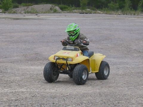 2005 Ford Bronco photo