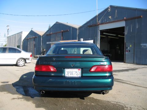 1995 Ford Taurus - Low ass end shot