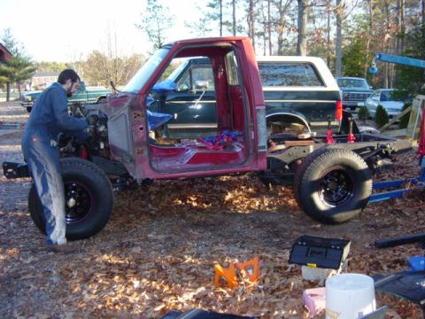 1991 Ford Bronco - Still trying to get things roughly in place. This should give a sense of scale.