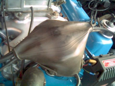 1972 Ford Ranchero - Ford dizzy cover to keep the cap dry.