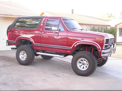 1986 Ford Bronco “Big Red”