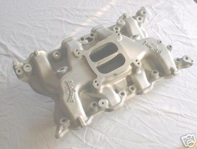1972 Ford Ranchero - Edelbrock F351, predates the Performer
