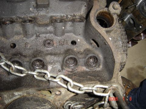 1990 Ford Bronco - Another angle. My 351W has the same hole.