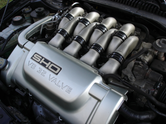 Ford Taurus SHO V8 32-valve engine with polished intake manifold in engine bay