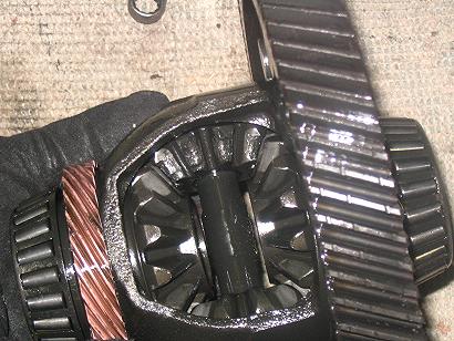 1996 Ford Probe - This image shows the internal gears of a vehicle's differential assembly.
