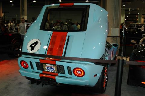 1991 Ford Taurus - This Ford GT40 replica displays the iconic Gulf livery and a 'Galpin Ford' badge on its rear.