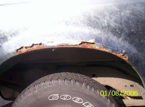 1988 Ford Bronco - Pass side rusted area