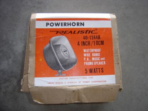 1999 Ford Taurus - Box for a Realistic Powerhorn 40-1244A speaker, a 5-watt unit custom manufactured for Radio Shack.