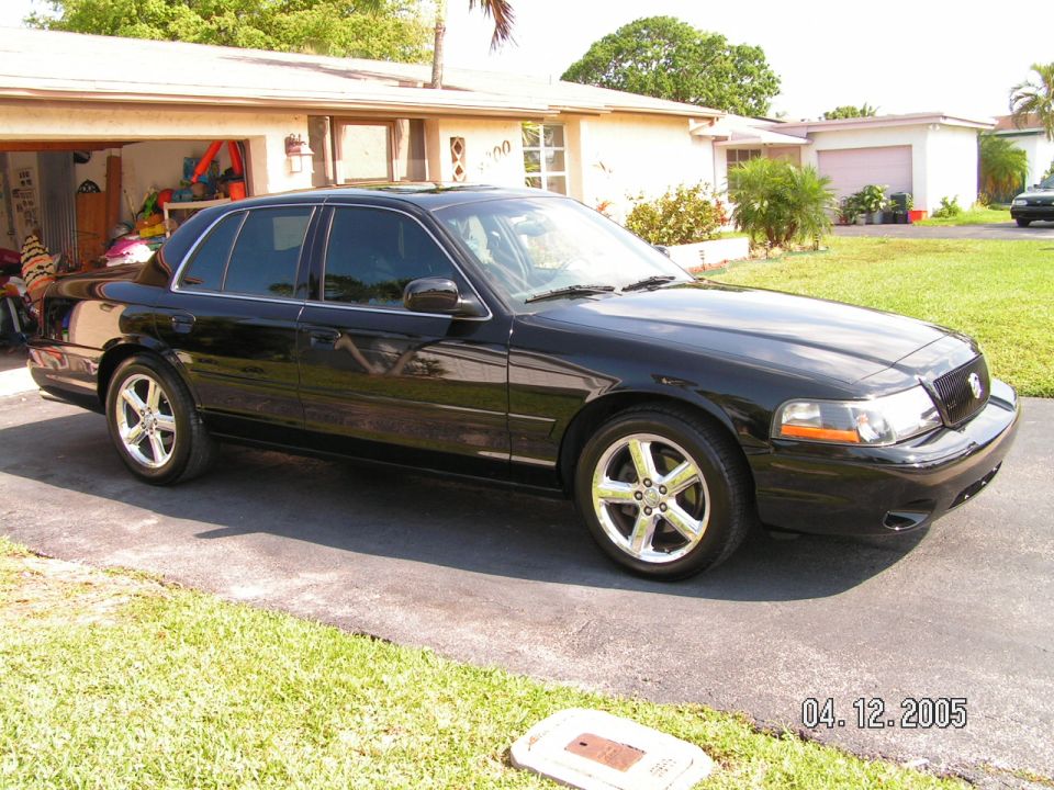 2003 Mercury Marauder